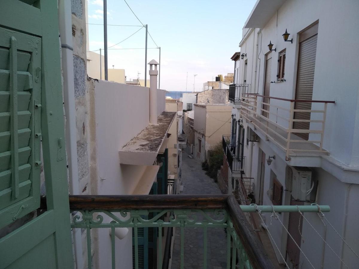 1872 - Agnes, Cozy Stony Apartment With Balcony 에르무폴리 외부 사진