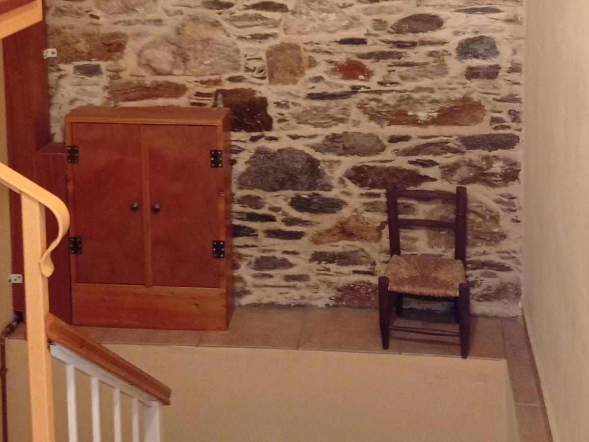 1872 - Agnes, Cozy Stony Apartment With Balcony 에르무폴리 외부 사진